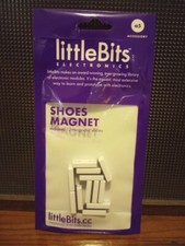 littleBits Electronics Shoes Magnet (Set of 1...