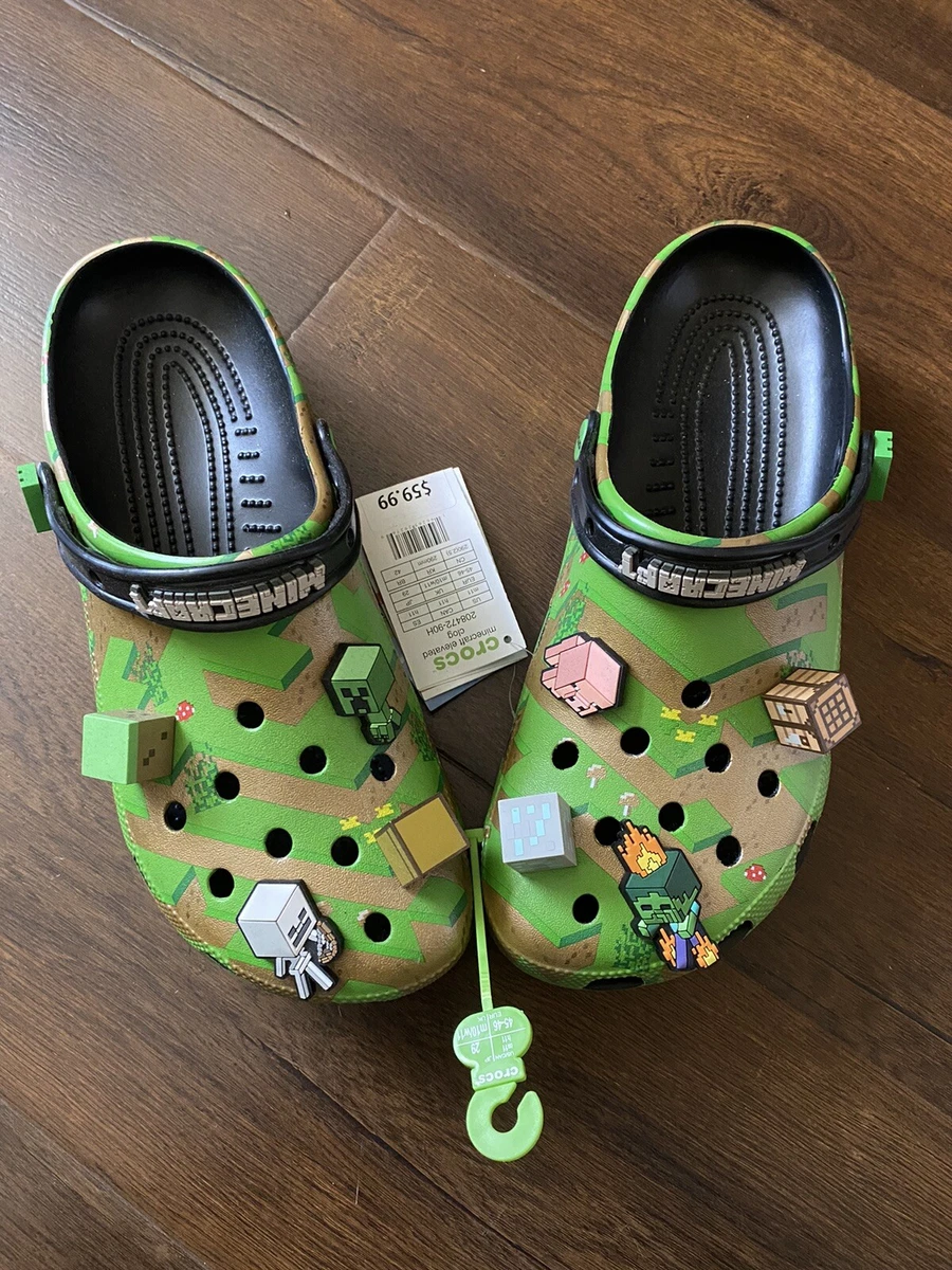 NWT Minecraft Crocs Collab Clogs limited Edition with 3D charms New Rare MENS 11