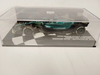 Minichamps Aston Martin AMR22 #5 Sebastian Vettel Australian