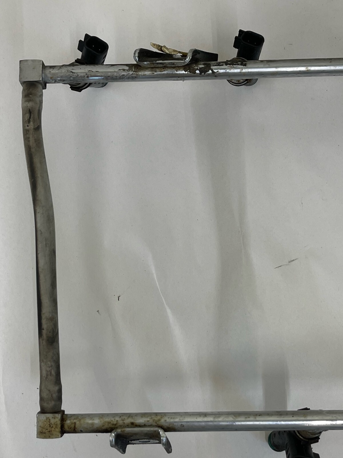 2002 Ford Mustang Fuel Injector Rail V6 OEM 65203 for sale online 