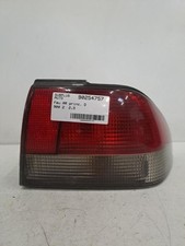 Feu arrière Saab 900