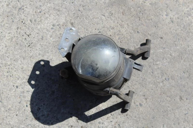 2007 BMW 550i E60 правой пассажирской стороне передний противотуманный фонарь 6910792 - Изображение 2 из 4