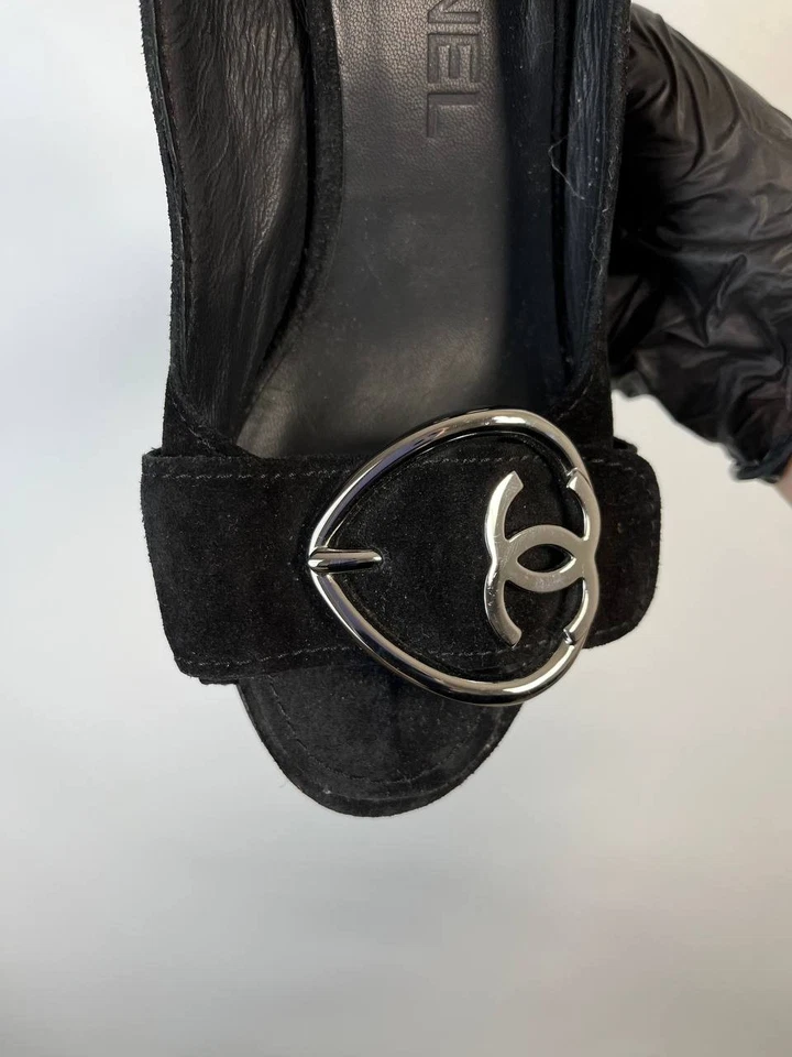 Chanel Black Suede Peep-Toe Wedge Heels size 35 - Image 2 of 4