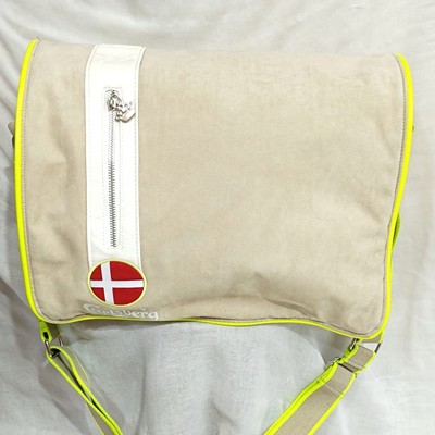 CARLSBERG UNISEX SCHULTERTASCHE MIT FRONTKLAPPE REISSVERSCHLUSS