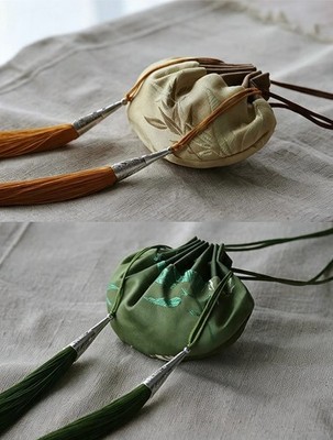Oriental Herbal Sachets Embroidered Traditional Aroma Pouch Fragrance Bag