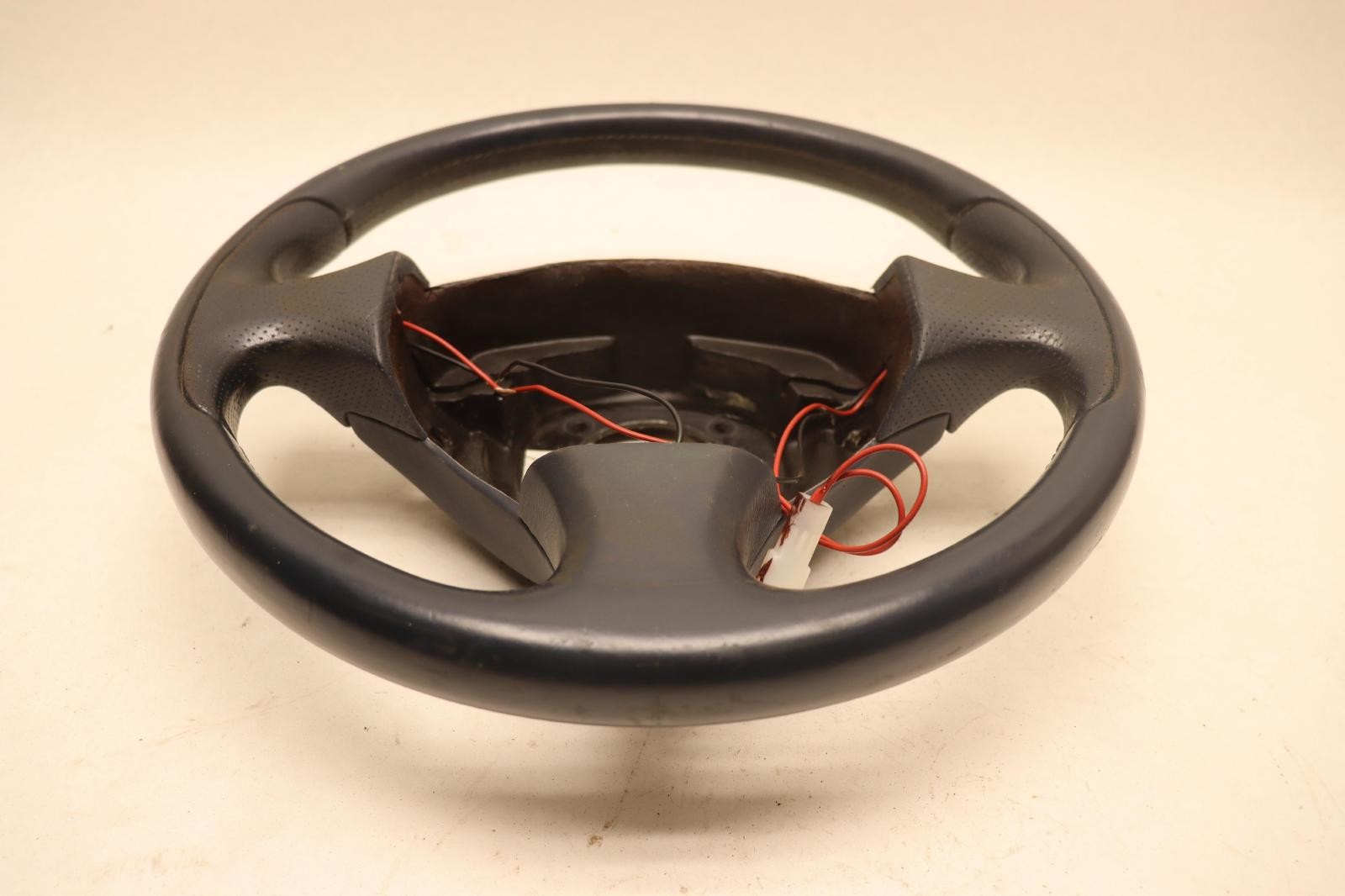 2005-2007 MASERATI COUPE GT DRIVER SIDE STEERING WHEEL 3 SPOKE OEM