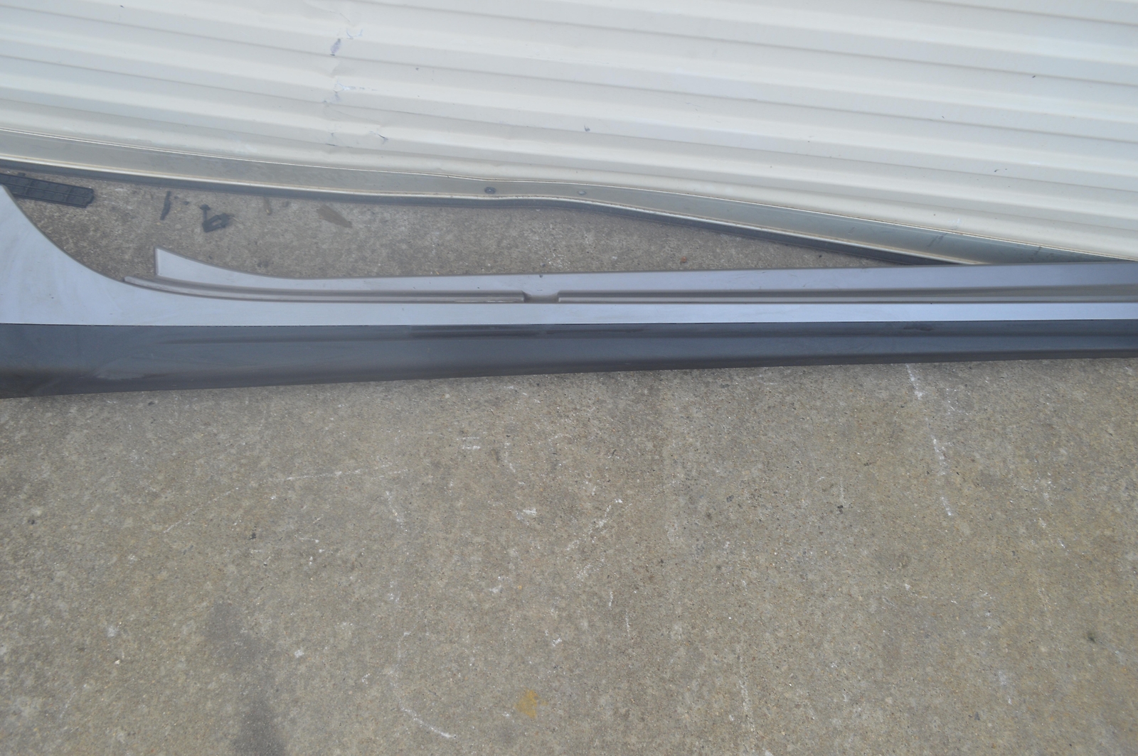 2014-2019 MASERATI GHIBLI RIGHT PASSENGER SIDE ROCKER MOLDING PANEL COVER OEM