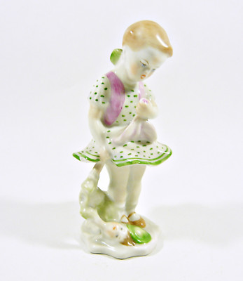 HEREND, LITTLE GIRL PLAYING WITH A DOLL, HANDPAINTED PORCELAIN FIGURINE ! (P121)