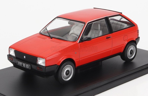 Modellauto Statisch Seat Ibiza 1984 Rot Modellbau Massstab 1/24-image