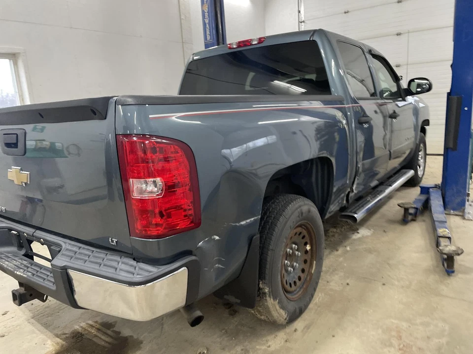 Used Speedometer Gauge fits: 2007 Chevrolet Silverado 1500 pickup new style smoo - Image 4 of 4