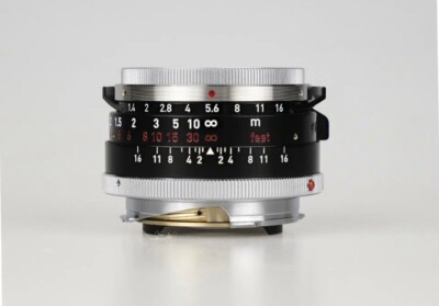 Leica summilux 35mm 11301 復刻スチームリム　美品 Leica summilux 35mm 11301 復刻スチームリム 美品 - メルカリ