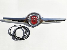 Mascherina con fregio "FIAT" per FIAT 500 126 in acciaio cromato + guarnizione
