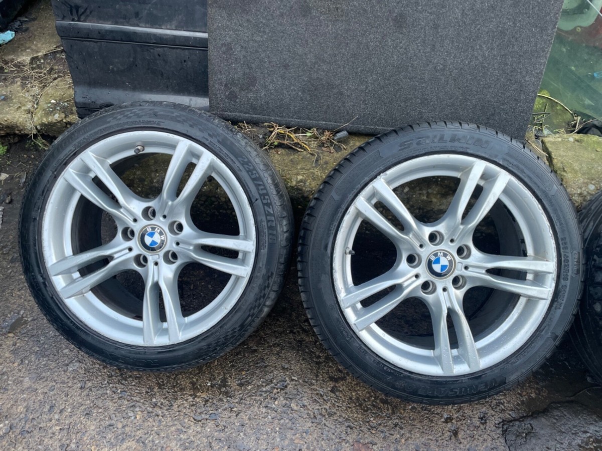 BMW F30 F31 F31 18” 400M SET OF 4 ALLOY WHEELS ALLOYS TYRES