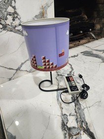 Nintendo NES Super Mario Bros. themed Lamp w/ Controller Light Switch USB