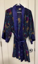 VTG Victoria's Secret Gold Label Robe Kimono Satin Purple Paisley Floral EUC OS
