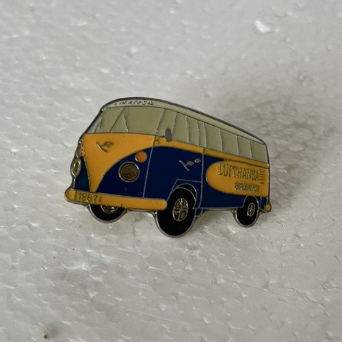 Vw T1 camper transporter lapel Pin Badge