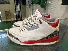 Air Jordan 3 Retro Mid Fire Red Black White DN3707-160 Men’s Size 10