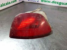 NEBELSCHLUSSLEUCHTE LINKS / 911306 FÜR FORD FOCUS BERLINA CAK AMBIENTE