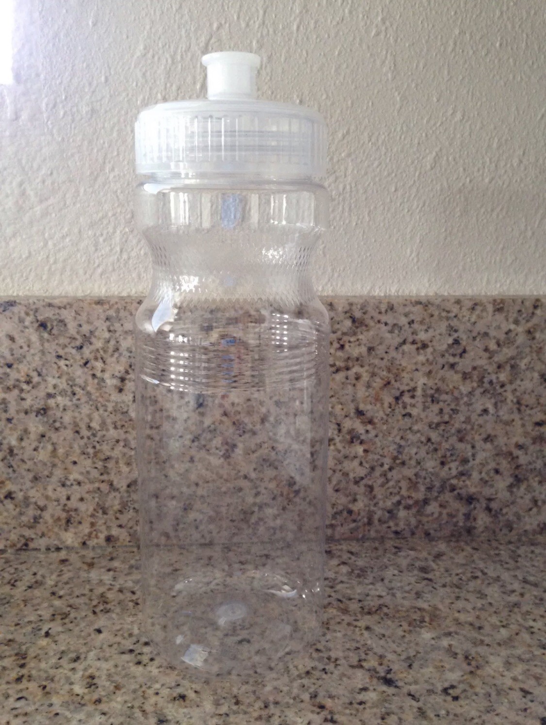 100 Bulk Pack 24 Ounce Clear Water Bottles USA Made NEW
