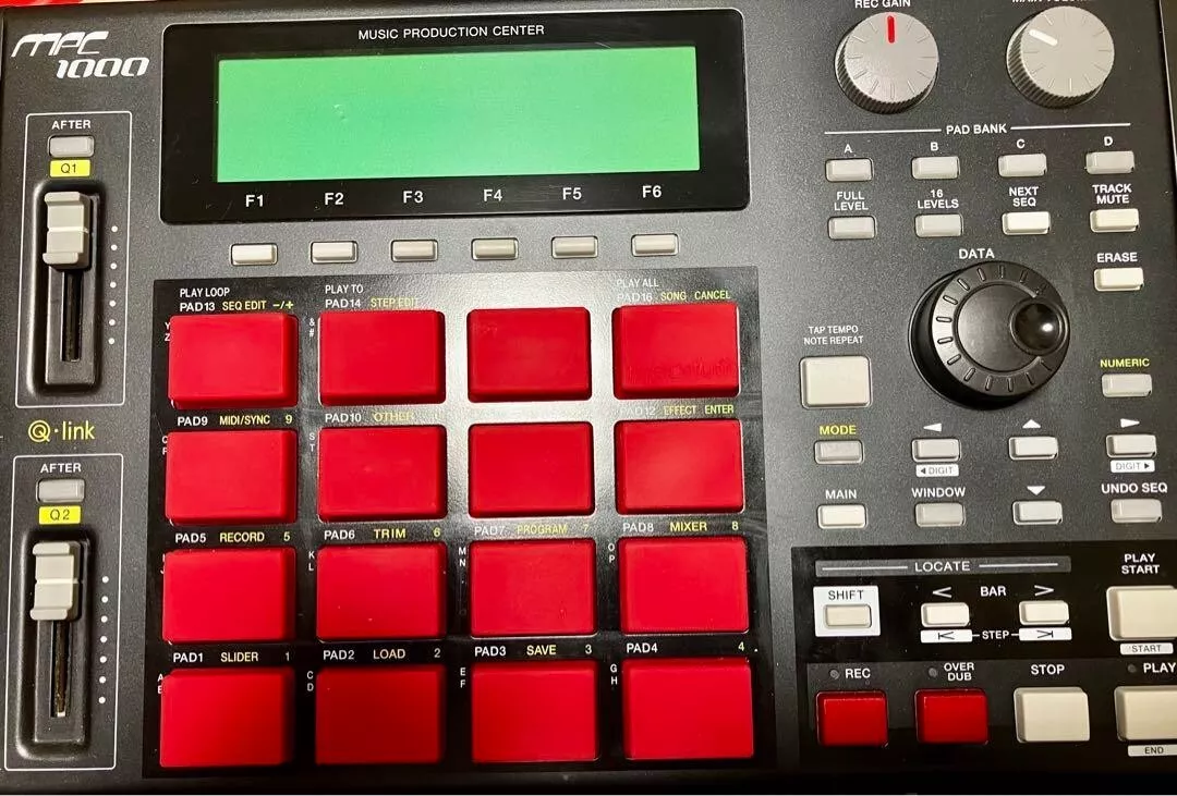 Akai Professional MPC1000 Sampler BK mpcstuff AKAI MPC 1000 PAD SET Thick  Red