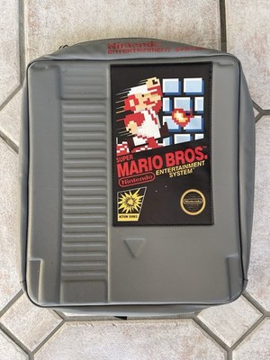 Nintendo Entertainment System Super Mario Bros. Rucksack NES Cartridge Backpack