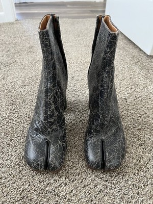 Maison Margiela Tabi Boots Cracked Leather Size 40 (Never Worn)