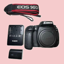 Canon EOS 90D 32.5MP Digital SLR Camera body DSLR Body Black w/ Battery Charger