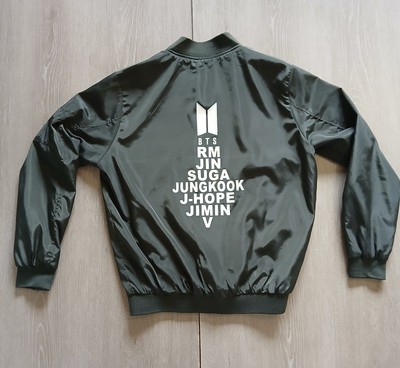BTS Green Nylon Satin Lavish Society Size L Lightweight Zip Jacket