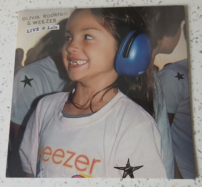 Olivia Rodrigo & Weezer LIVE 7  Vinyl Buddy Holly