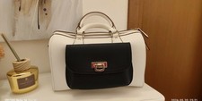 OQNI Borsa a mano donna ecopelle bianco/nero zip dettagli oro fibbia