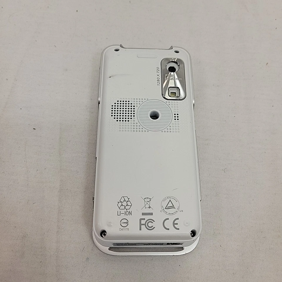 3M Cp40  V5R Shoot n' Share Camcorder & Projector Untested As Is - Image 2 of 4