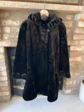 Alpine Studio Faux Fur Black With Hood Size Xl