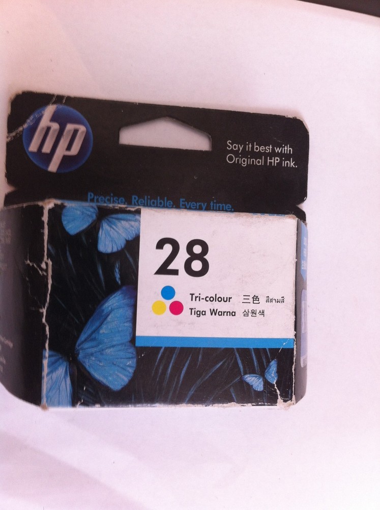 New Genuine HP 28 Tri-Color Ink Cartridge for Inkjet Printers