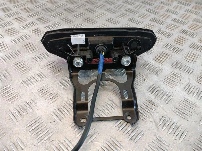 Yamaha MT-09 TRACER GT (2021>) Rear Lamp - Image 3 of 4