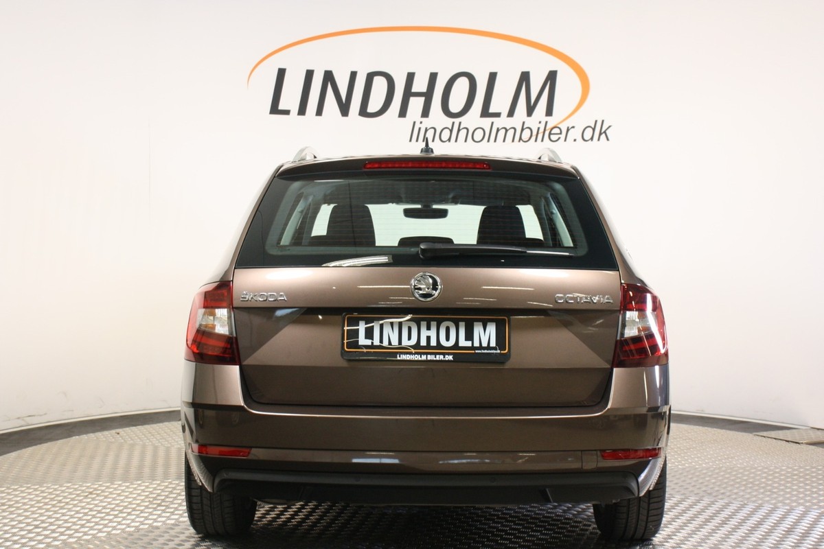 Skoda Octavia 2,0 TDi 150 Style Combi DSG
