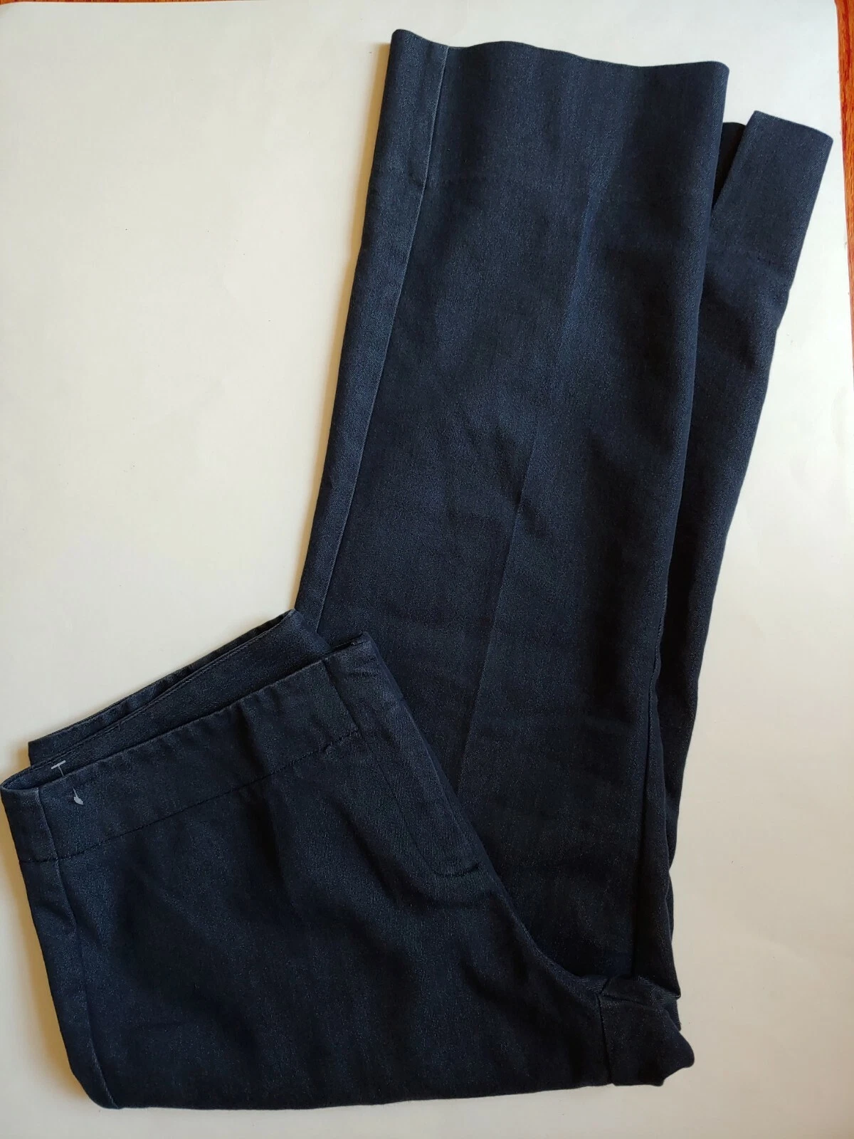 New York & Co Cropped Capri Pants Womens Size 10 Blue Stretch Straight Leg