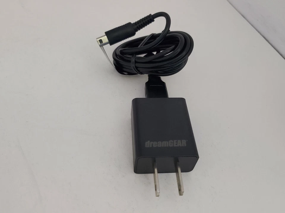 NUEVO CABLE USB DREAM GEAR NEGRO Y CARGADOR DE ALIMENTACIÓN AC PARA NINTENDO 3DS Y NUEVO 3DS #V36 Foto 2 de 3
