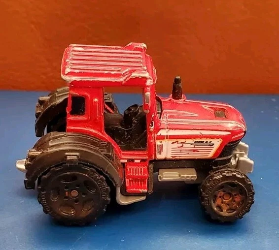 2006 Red Matchbox Tractor Diecast Metal Vehicle Collectible Replacement Toy - Image 3 of 4