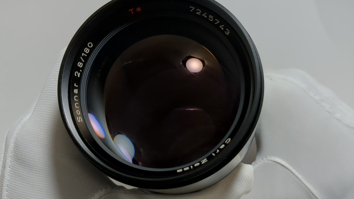 Contax Carl Zeiss Sonnar 180mm f/2.8 T* MMJ Near MINT MF Contax Carl Zeiss Sonnar 180mm f/2.8 T* MMJ Near MINT MF