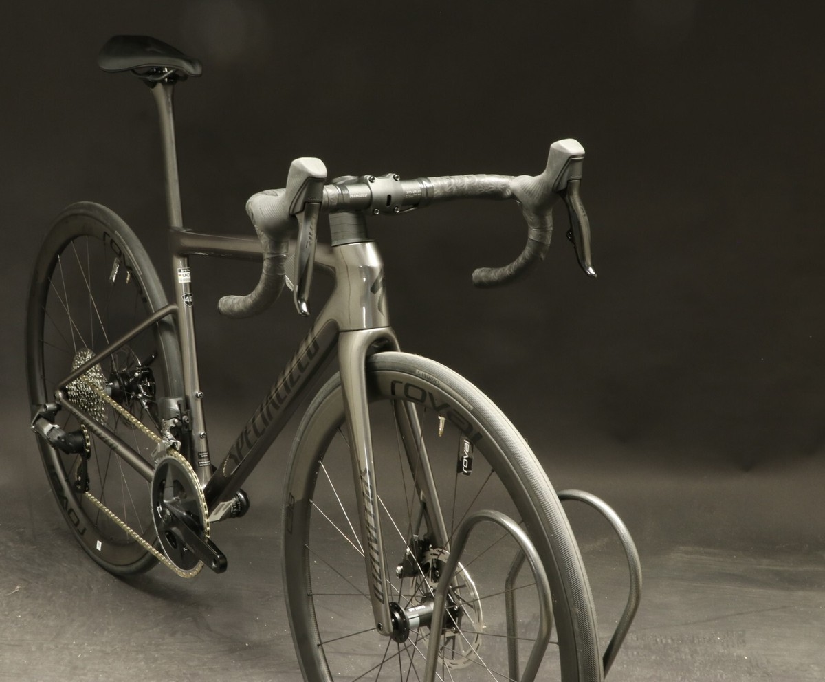2024 Specialized Tarmac SL8 Expert Rival eTap AXS 12s Bike