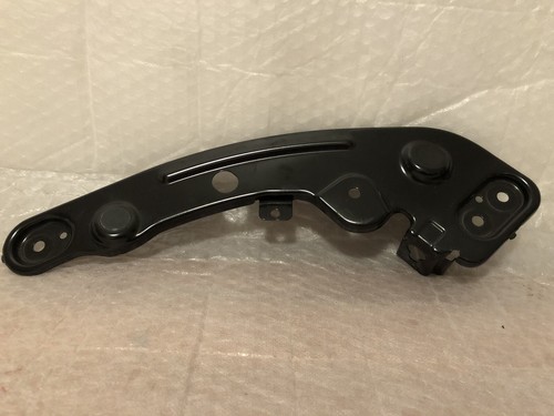 VW T-ROC Strebe Schlossträger Halter Scheinwerfer links 2GA805931