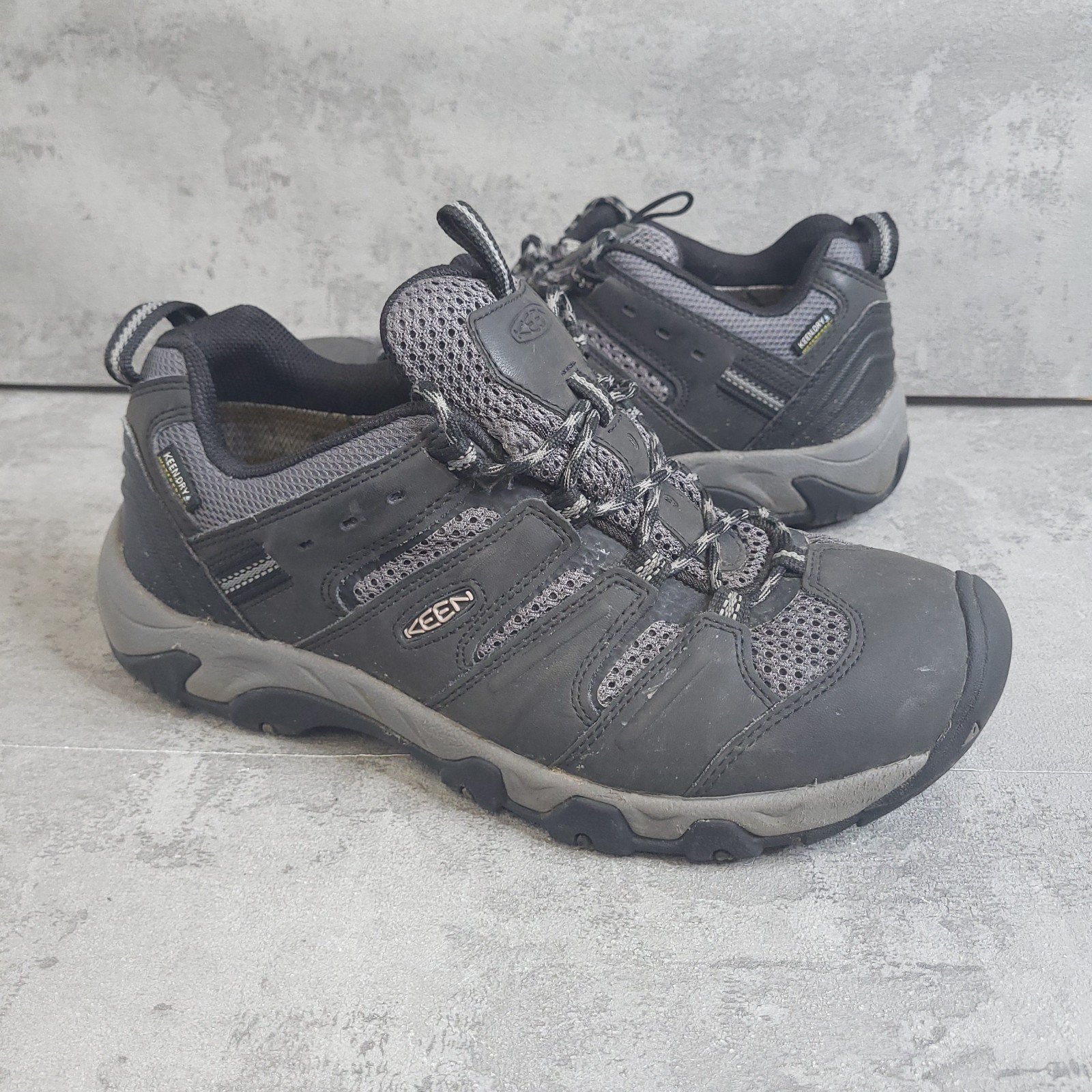 Scarpe da trekking Keen Koven da uomo taglia UK 8M grigie impermeabili stivali stringati 1025155