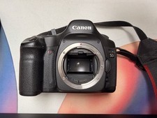 Canon EOS 5D DSLR Camera Body Only Black USB 2.5in Screen