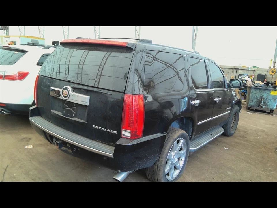 (LOCAL PICKUP ONLY) Passenger Right Fender Fits 07-14 ESCALADE 6766962 Foto 4 de 4