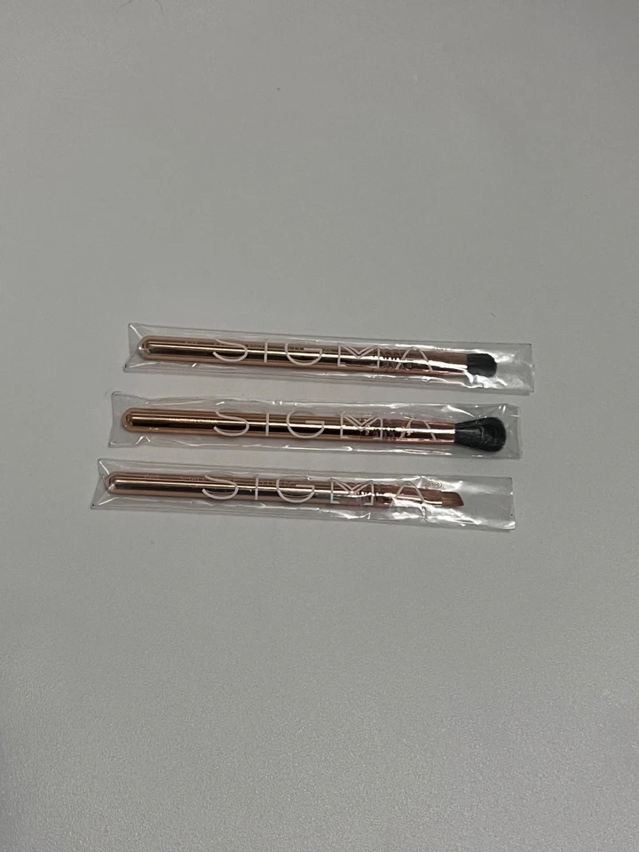 Sigma PETITE PERFECTION SET DE 3 MINI PINCELES + BOLSA DE BELLEZA Foto 3 de 4