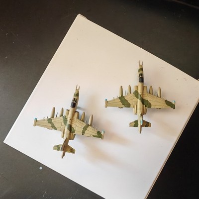 1/350/400/700 Sukhoi Su-25 / Frogfoot attack aircraft Painting aircraft models
