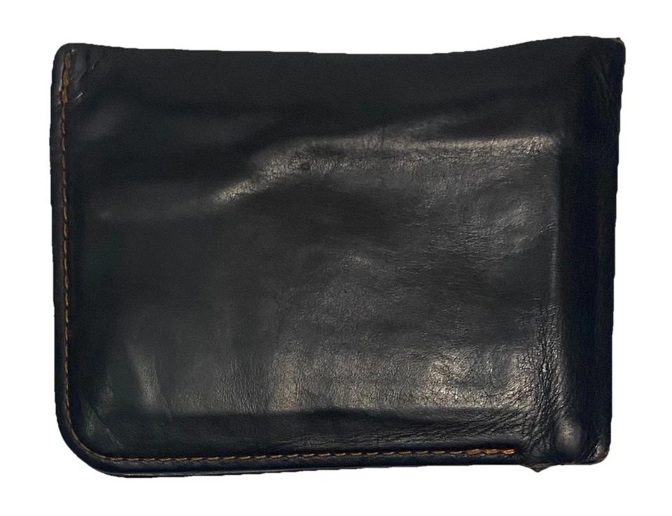 Bellroy Hide & Seek wallet made from environmentally certified leather - Image 2 of 4