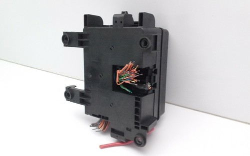 2004 Isuzu Ascender fuse and relay box OEM 8151975290 - Picture 5 of 11