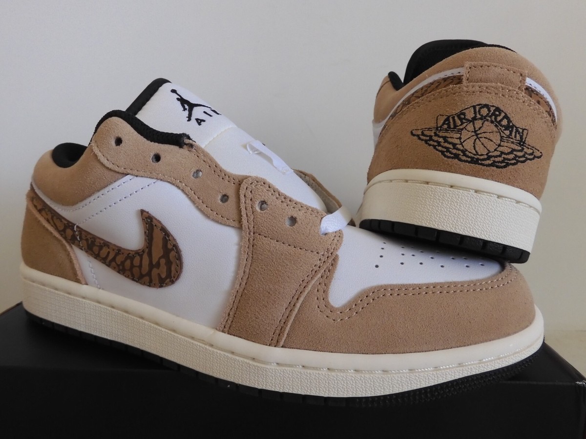Nike Air Jordan 1 ベージュ/ブラウン Nike Air Jordan 1 Mid Tan Gum 554724-271 Size 9.5 | eBay