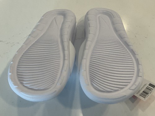 NIKE Victori One White w/Black Trim Slides. #CN9677. Women’s Size 9. NEW. - Picture 6 of 9